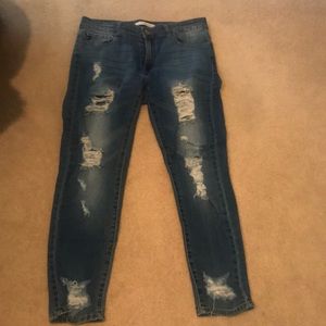 Distressed Jeans Like New